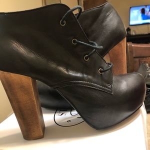 Steve Madden booties